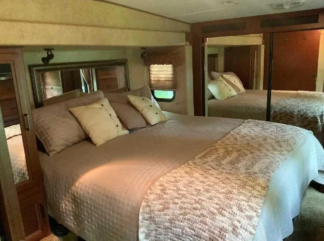 Caravane à sellette (Fifth Wheel) 2012 thumbnail 3