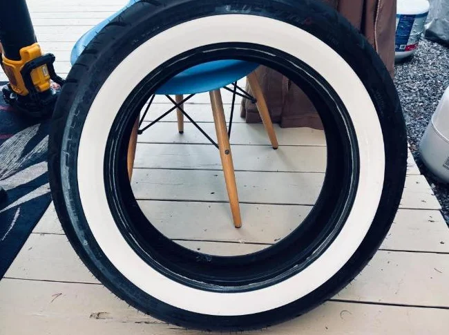 Pneu motos