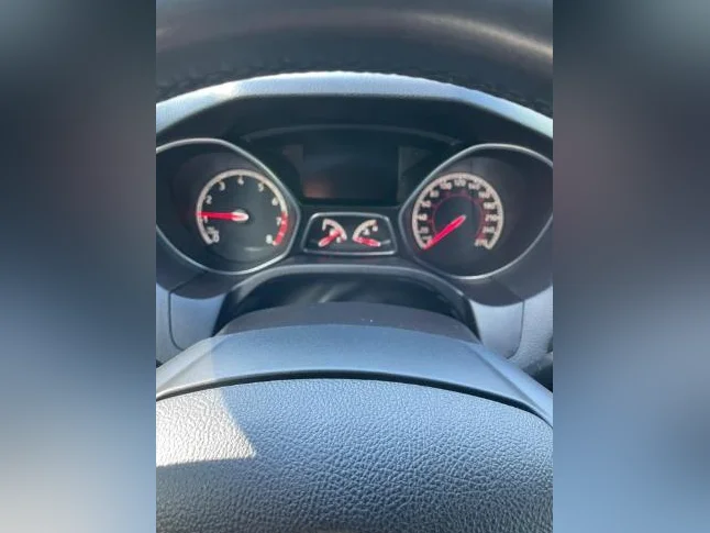 Ford Focus ST 2015 thumbnail 8