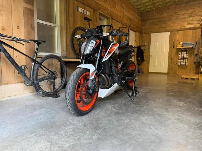 Moto KTM duke