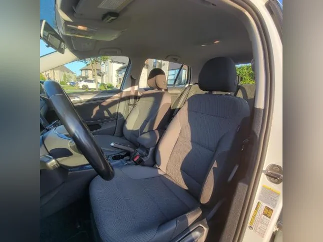 Volkswagen Golf TSI 1.8 Automatique_VENTE D'ACCOMODATION thumbnail 7