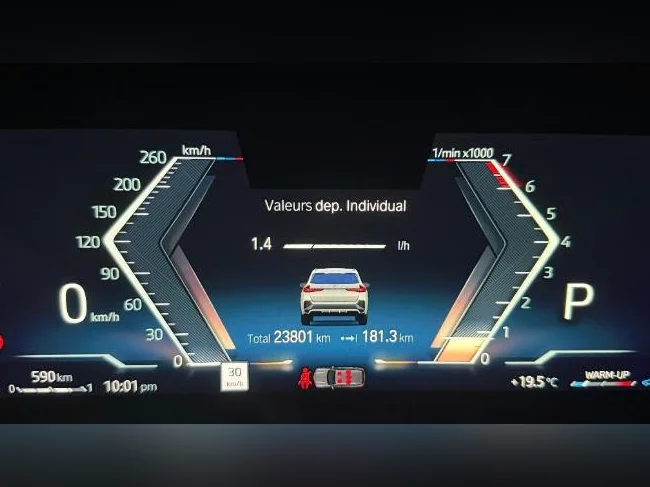 BMW X1 2023 M-SPORT, PREMIUM PACKAGE (GARANTIE JUSQU’AU 13 JANVIER 2030) thumbnail 3