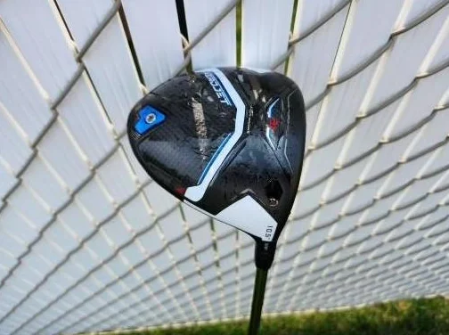 BÂTON DE GOLF-DRIVER COBRA AEROJET