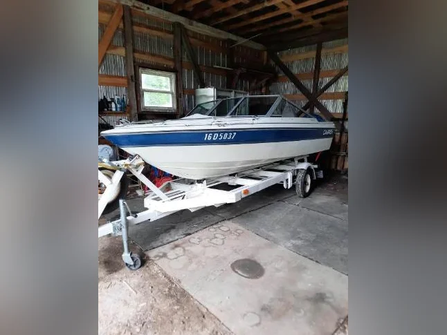Bateau chaloupe pêche 16 pied moteur 70 hp