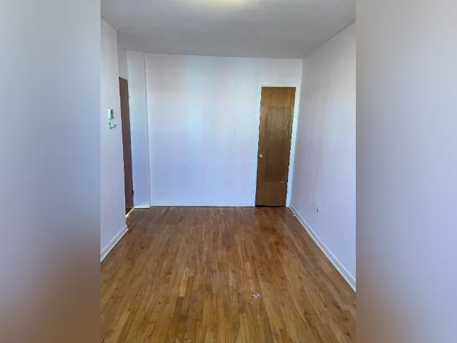 Superbe 5 ½  de 3 chambres offert en location. thumbnail 10