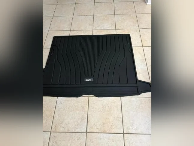 Mercedes GLC 300 floor mats (5) fits 2016 to 2022 thumbnail 2