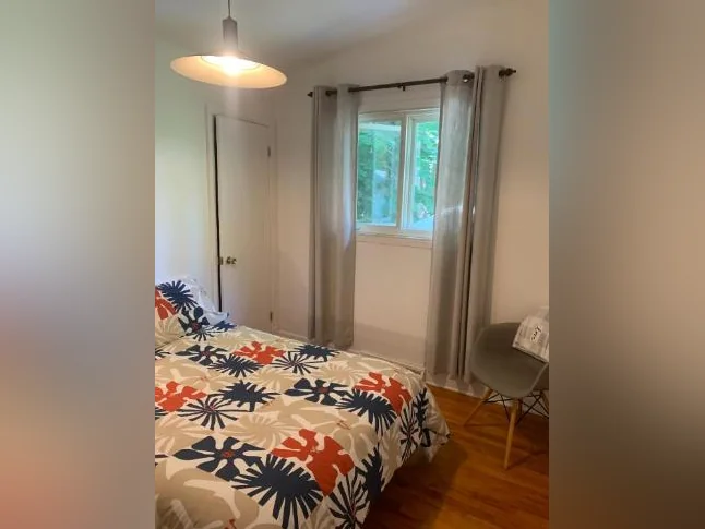 Chambre meublée à louer - maison paisible à Sainte-Foy - Québec