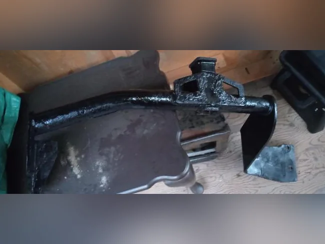 À VENDRE ATTACHE REMORQUE USAGÉ.. COTÉ 3-5000 LBS! thumbnail 3