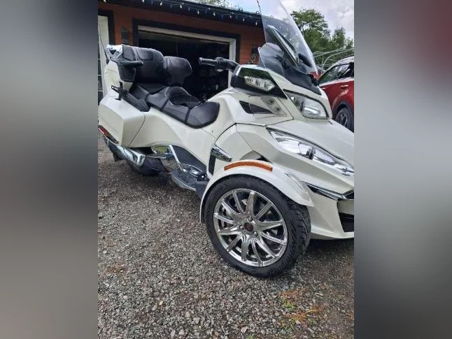 Spider can am rt limited 2018 tout équipé