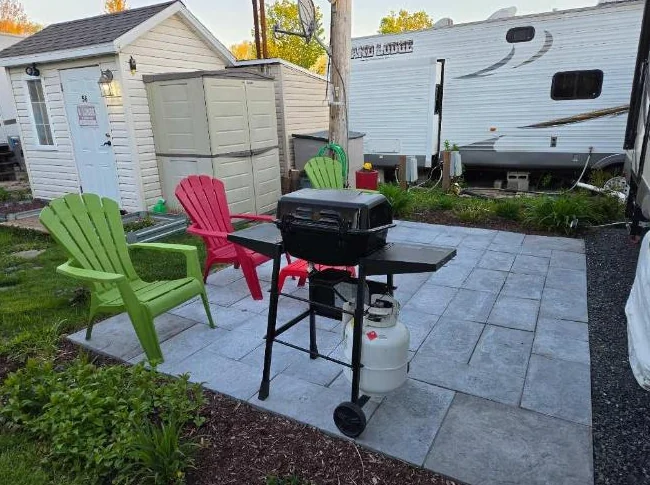 Terrain de camping aménagé et entretien, à louer du1 au 30 août 2026-Beaumont, Québec thumbnail 4