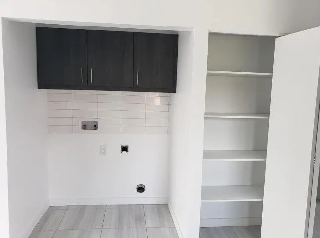 4 1/2 condo style thumbnail 4