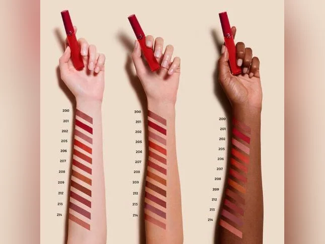 4 Giorgio Armani (Lip Maestro) no:214 ambra *NEUF* 5$/ch thumbnail 5