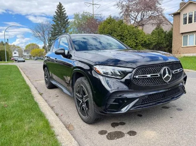 2023 Mercedes-Benz GLC 300 Lease Transfer (Winter Tires Included) thumbnail 3