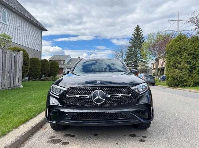 2023 Mercedes-Benz GLC 300 Lease Transfer (Winter Tires Included) thumbnail 2