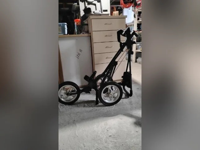 Chariot de golf Bag Boy pliable thumbnail 2