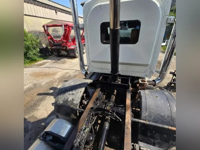 Peterbilt 579 2015 à vendre thumbnail 7