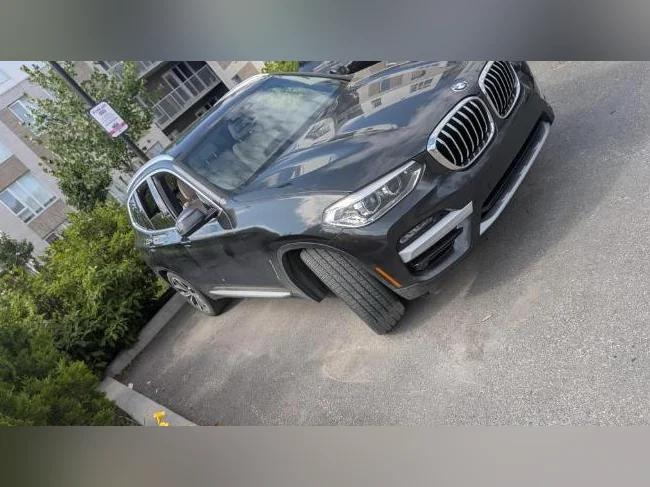 BMW x3 thumbnail 3
