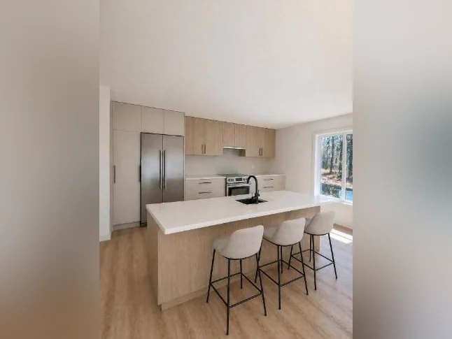 Logement 4 1/2 luxueux style semi-détachée Bellefeuille (Saint-Jérôme)