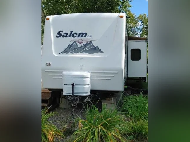 Roulotte Salem 2007 à vendre 31pi 4po
