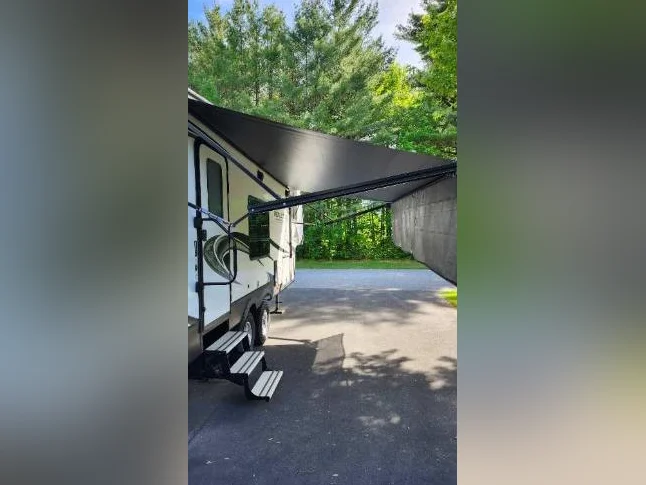 Fifth Wheel 2022 Grand Design, Reflection Serie 150 SE, Modèle 226RK thumbnail 10
