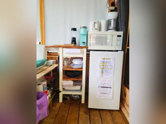 Airbnb à vendre : Cabine flottante de style glamping insolite idéalement située en Montérégie thumbnail 7