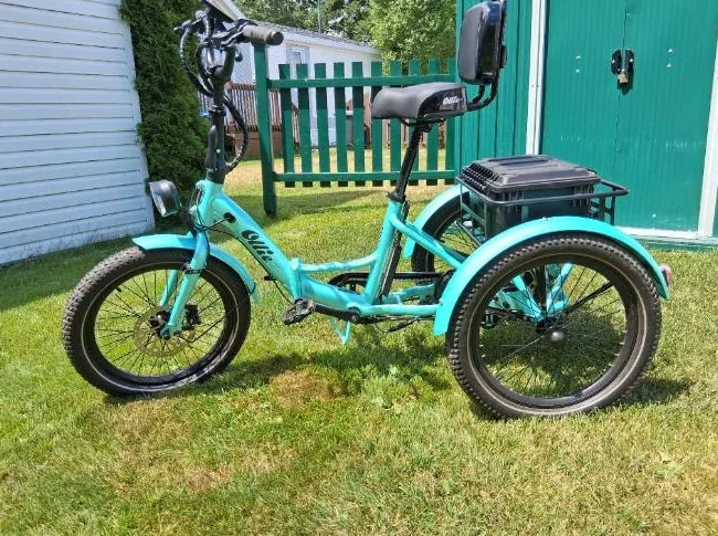 Vélo assistance électrique 3 roues neuf pliable