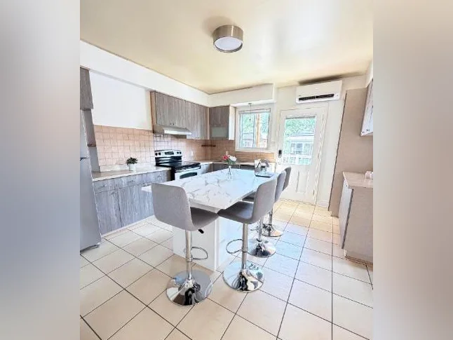 Très beau 6 1/2, 3 chambres + bureau fermé, 2e étage, thermopompe, Ahuntsic