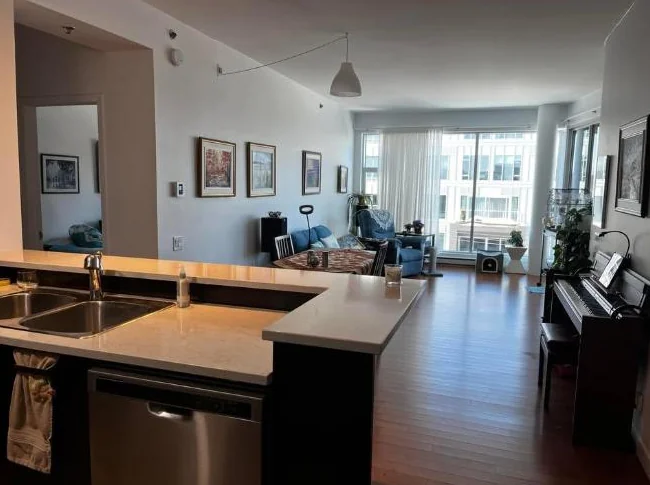 Condo Renée-Levesque ouest 2 pas Université Laval thumbnail 7