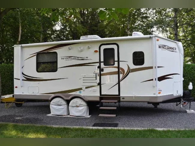 Roulotte Windjammer 2102W thumbnail 4