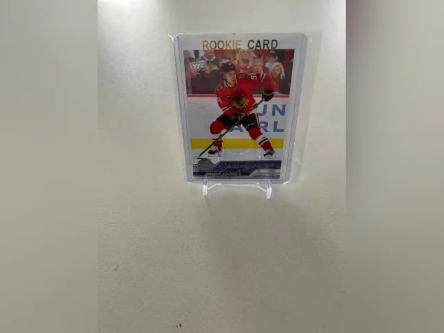2023-24 UPPER DECK YOUNG GUNS CLEAR CUT #451 + DRAFT DAY CONNOR BEDARD CHICAGO thumbnail 3