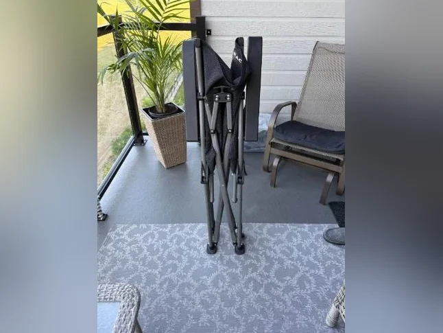 Chaise pour l'extérieur ou la plage thumbnail 2