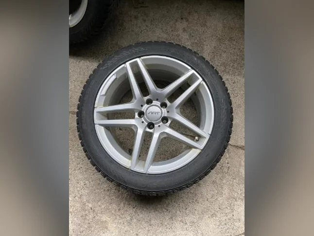 BMW roues et pneus 18 pouces thumbnail 3