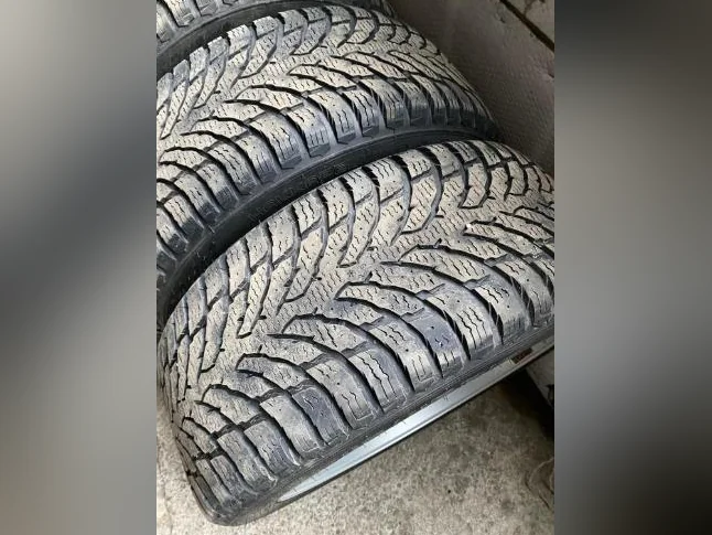 BMW roues et pneus 18 pouces thumbnail 8