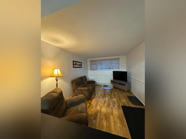 4 logements 4 1/2 tout inclus thumbnail 2