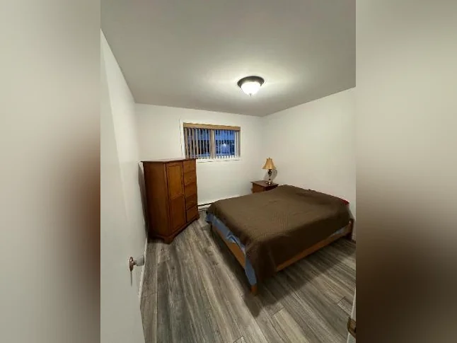 4 logements 4 1/2 tout inclus thumbnail 3
