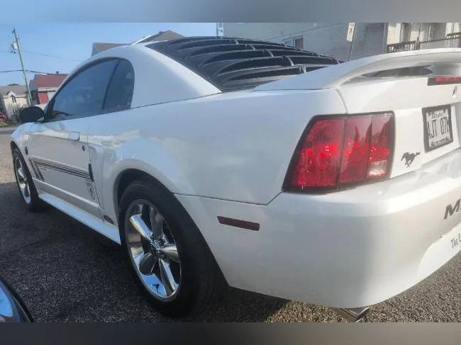 Ford Mustang 1999 3.8lL 6 cilyndres  150000km thumbnail 10