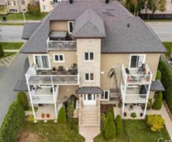 Style condo 4 1/2 thumbnail 2