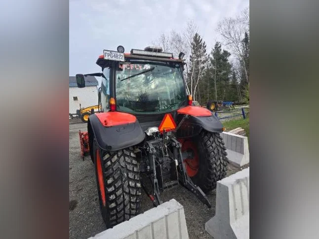 Kubota M6 111 2019 thumbnail 4