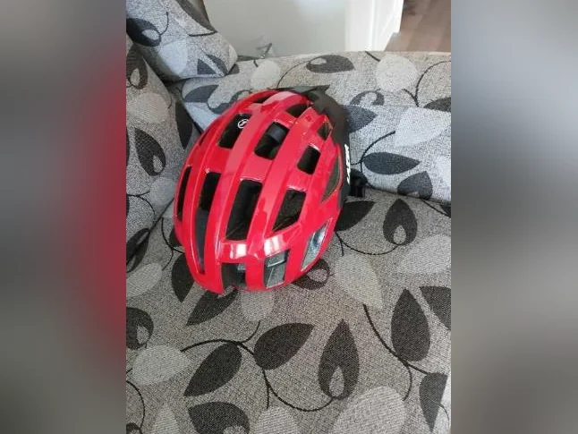 casque de velo thumbnail 3