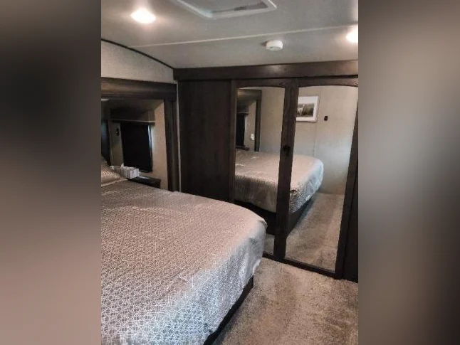 Fifthwheel 2021 Grand Design Reflecion 337RLS thumbnail 8