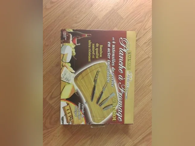 PLANCHE À FROMAGE( NEUVE) thumbnail 3