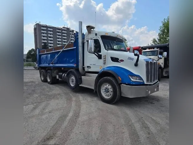 Peterbilt 579 2015 à vendre thumbnail 2
