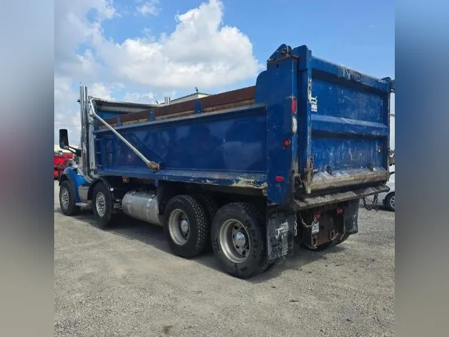 Peterbilt 579 2015 à vendre thumbnail 4