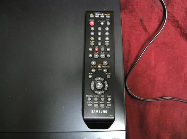Lecteur combiné DVD/VHS Samsung DVD-V9800 (HDMI, VHS) thumbnail 8
