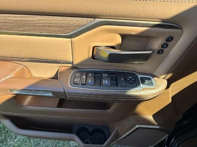 Dodge Ram 3500 Lorghorn 2020 thumbnail 8