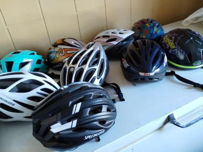casques de vélo au choix enfant et adultes 7$ chacun thumbnail 3