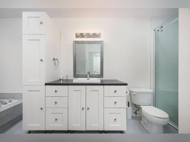 Superbe condo 4 1/2 a vendre a St Hubert pres de Parc de la cite thumbnail 10