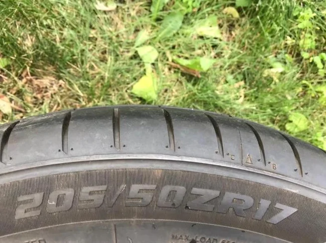 4x Mazda 17” mag 5x114.3 + 205/50R17 All season performance tire thumbnail 2