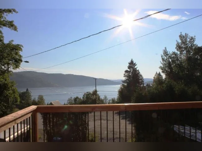 Disponible Location du chalet Le Shack Des Piles Shawinigan thumbnail 2