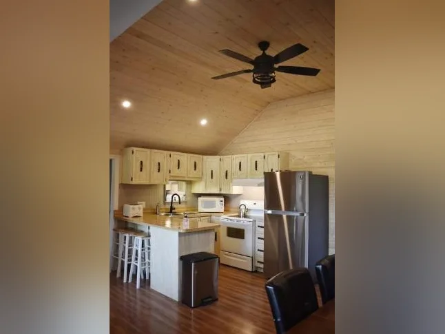 Disponible Location du chalet Le Shack Des Piles Shawinigan thumbnail 3